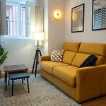 アパート Apartamentos 
